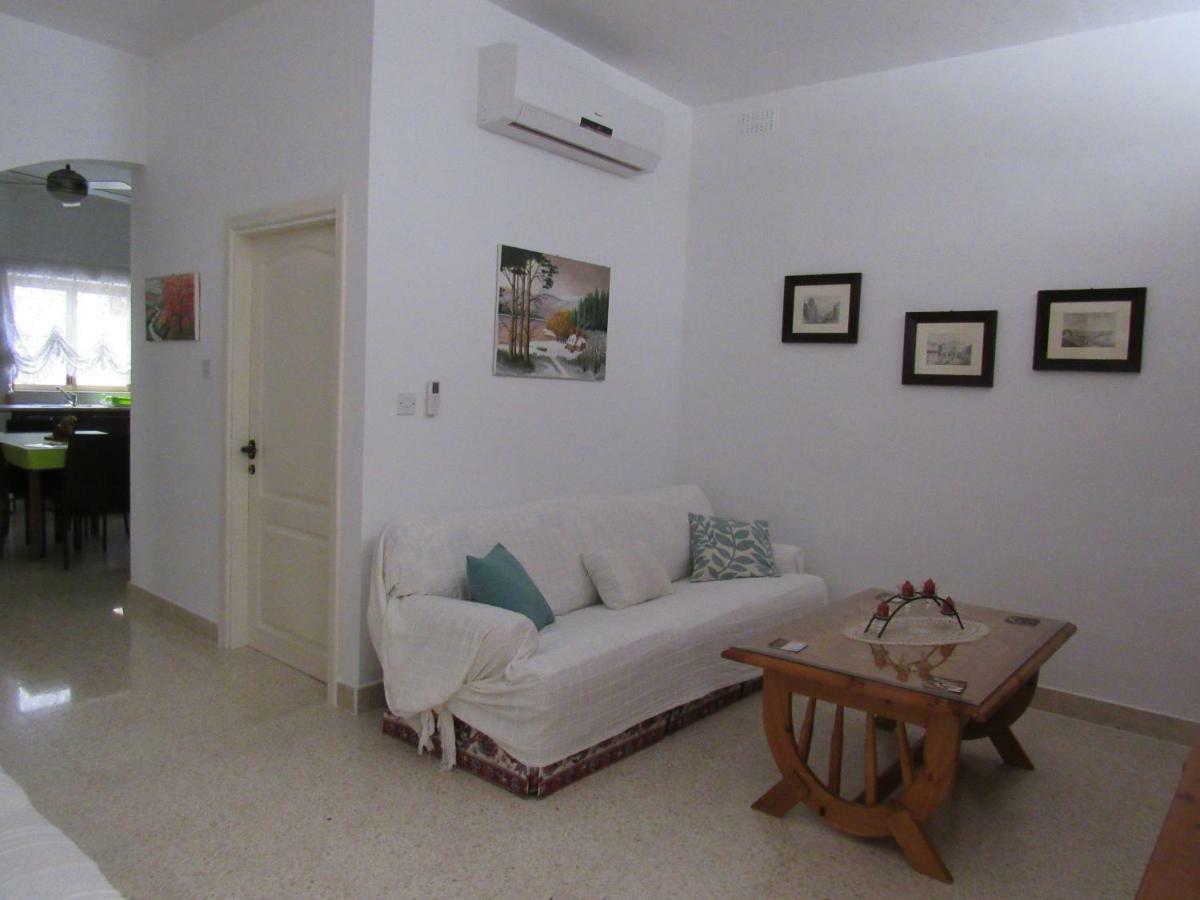 Central Studio Apartment Santa Vennera Buitenkant foto